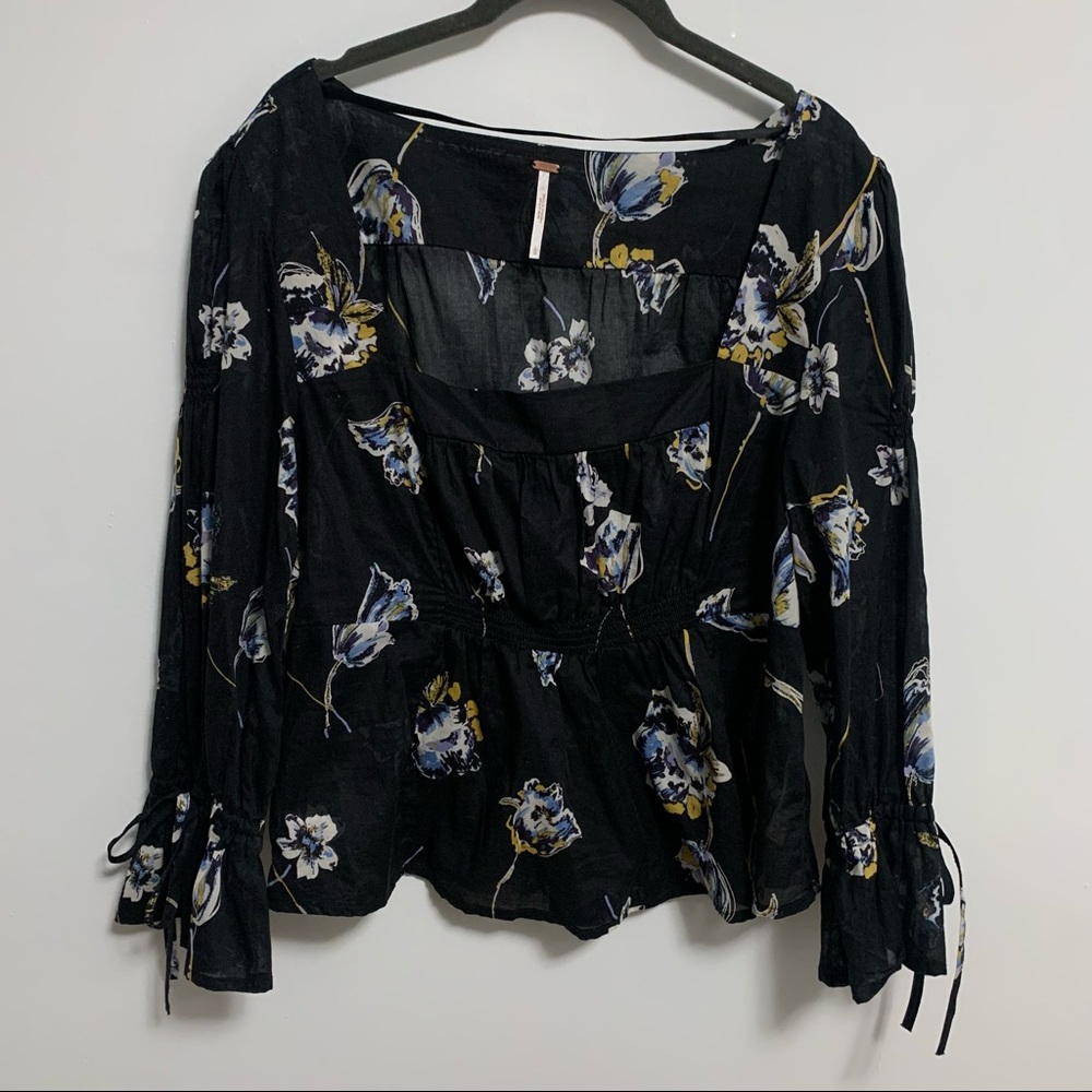 Free People Cotton top with ties!